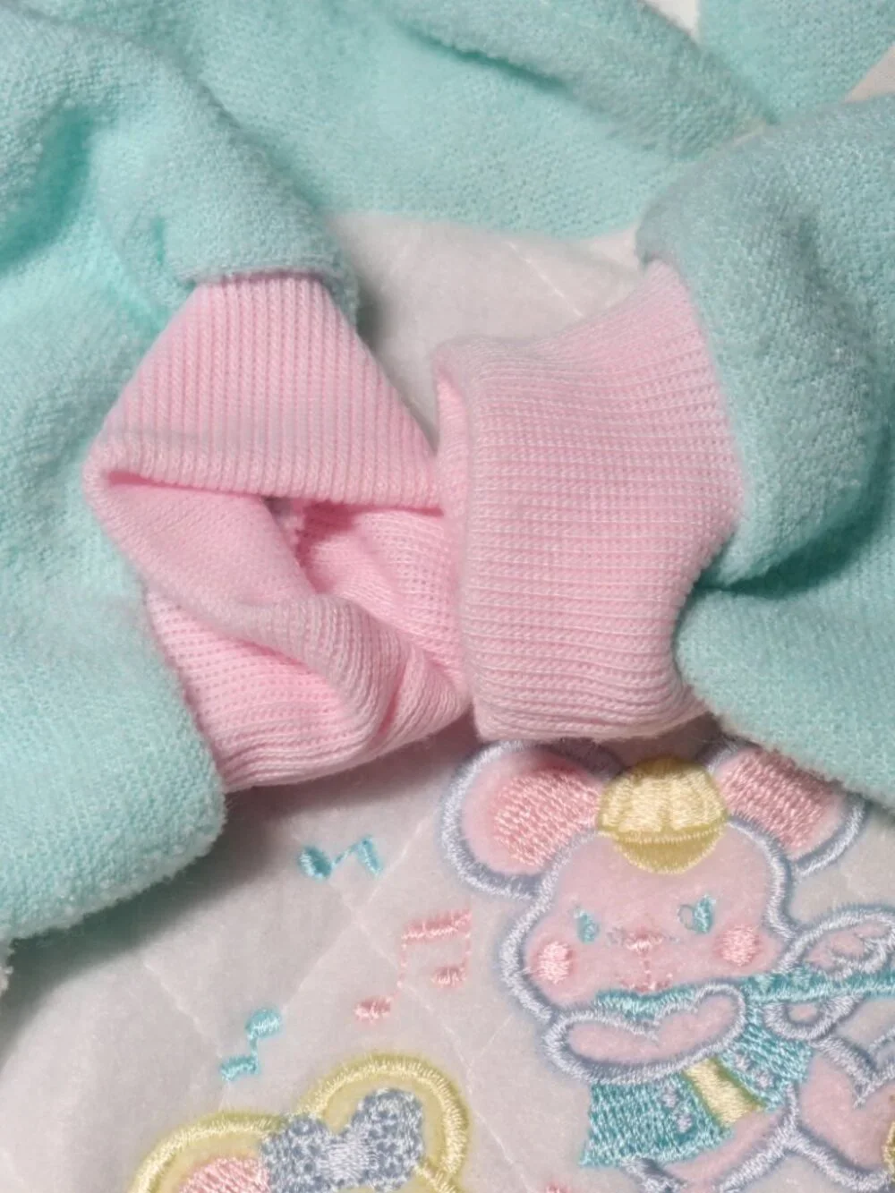 New Without Tags Childwise 3-6 Months Two Piece Girls Hoodie and Pants - Vintage